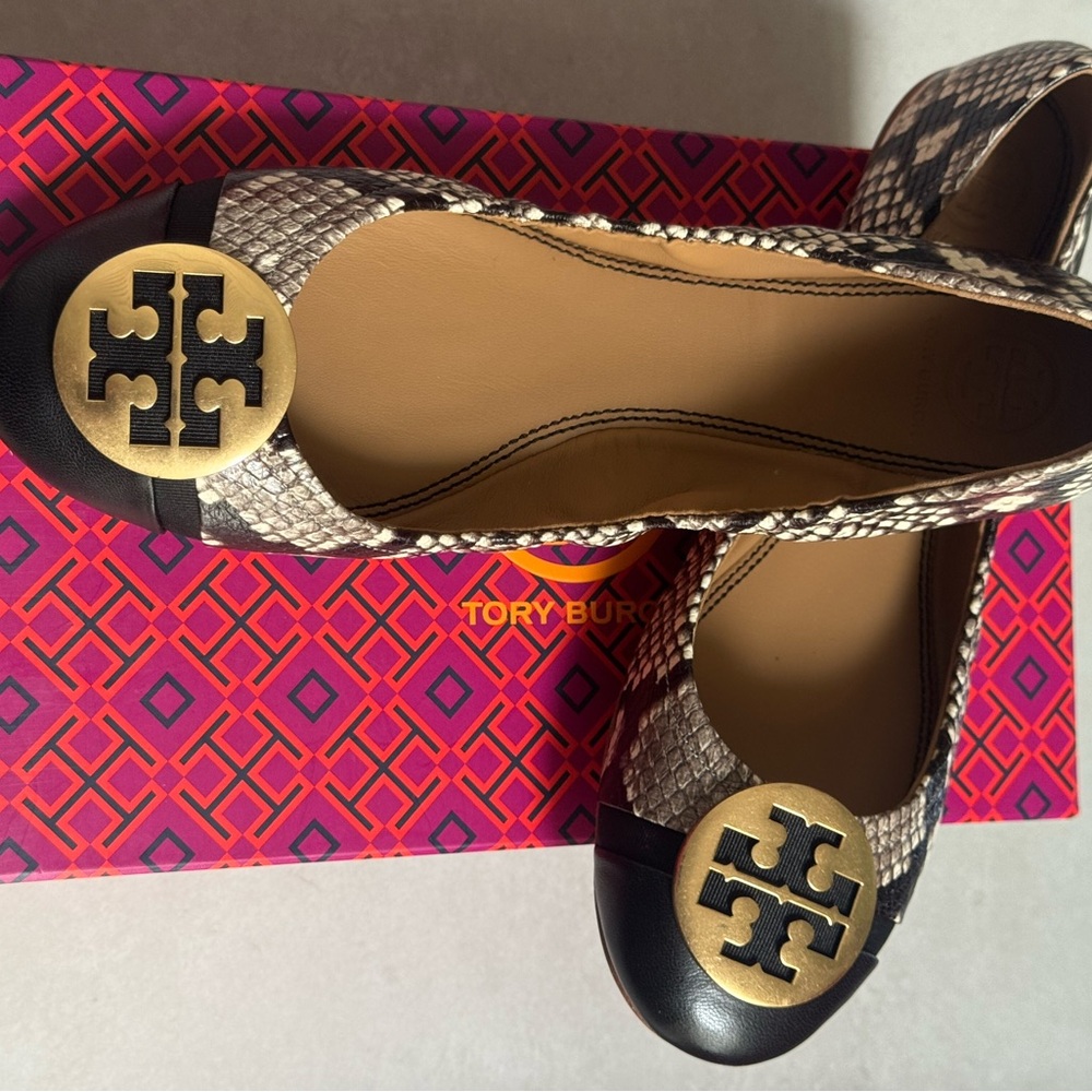 Tory Burch Minnie Cap Toe Snakeskin Pattern Flats with Black and Gold Accents